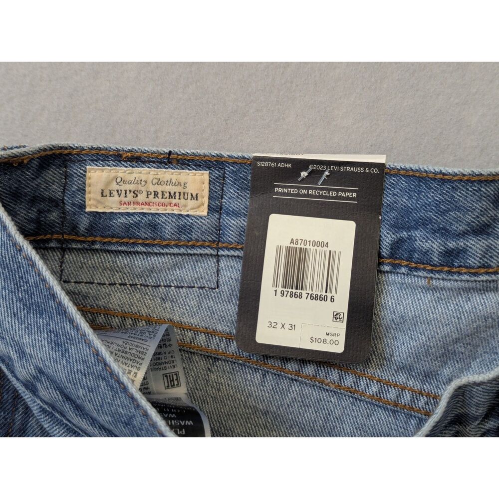 NWT Levi's Premium XL Baggy Straight Women's Jeans Medium Wash 32x31 - Picture 4 of 9